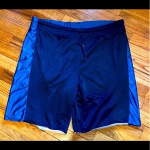 Reversible shorts